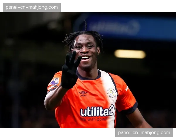 布莱顿3-2逆转卢顿，海鸥军团下半场控球率激增并完成逆转