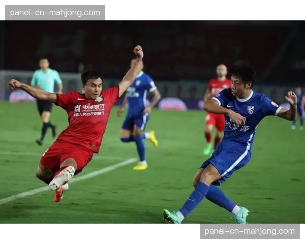 武汉三镇1-2不敌重庆铜梁龙，攻防两端问题持续暴露